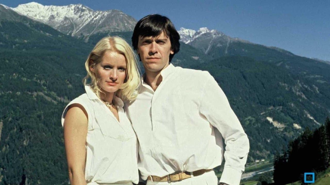 Les Visiteurs backdrop