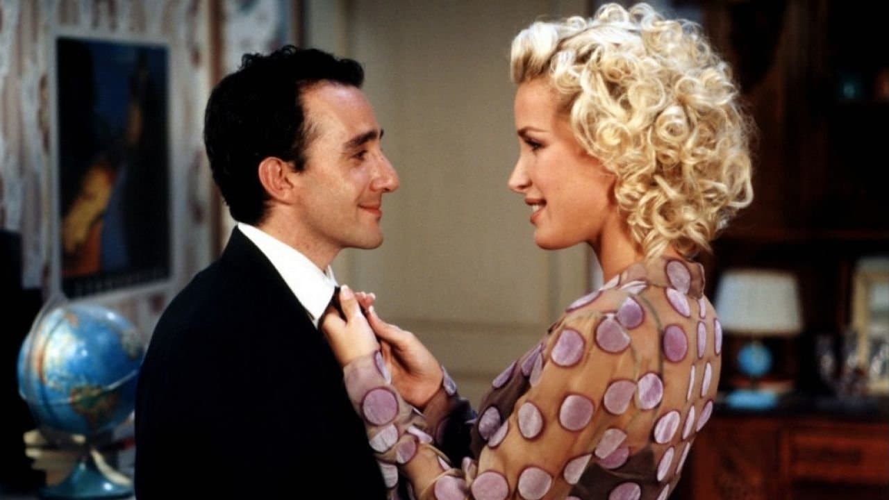 Tout doit disparaître backdrop