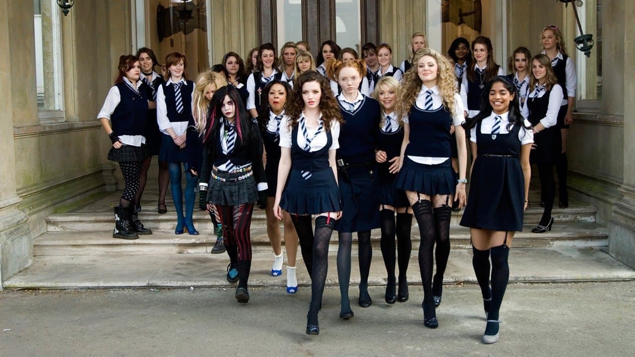 St. Trinian's : Pensionnat pour jeunes filles rebelles backdrop