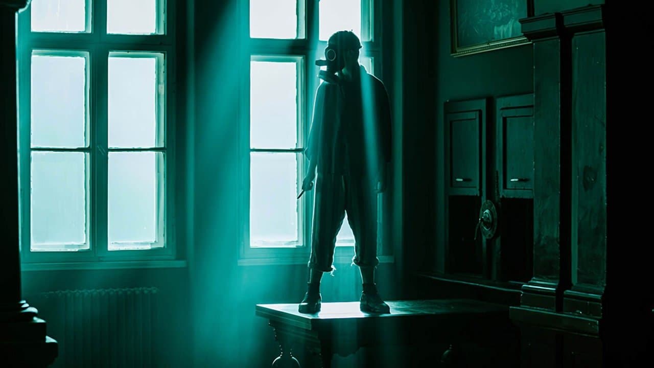 Les Rescapés backdrop