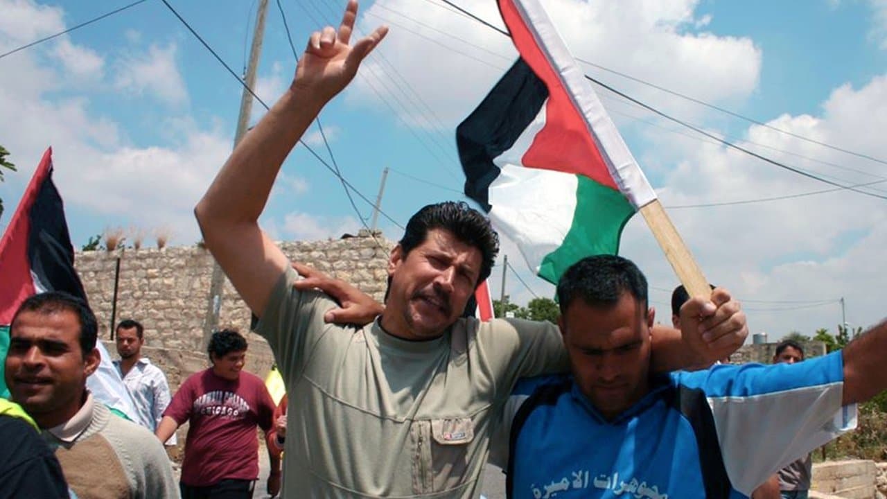 Le Monde En Face backdrop