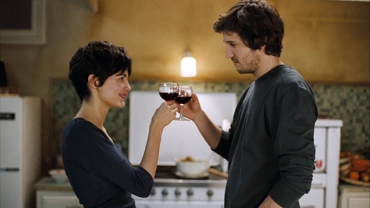 Ensemble, c'est tout backdrop