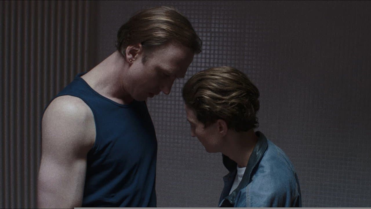 Vierge sous serment backdrop