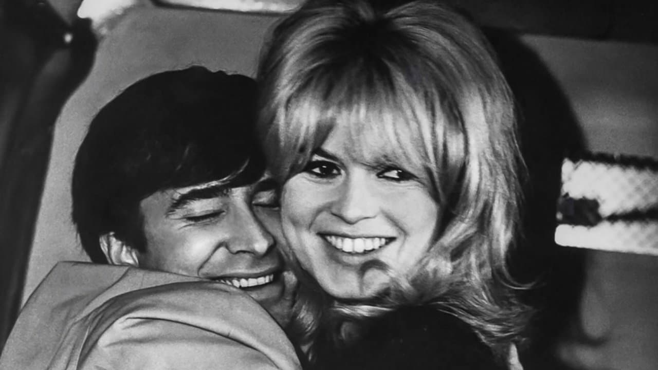 Une ravissante idiote backdrop