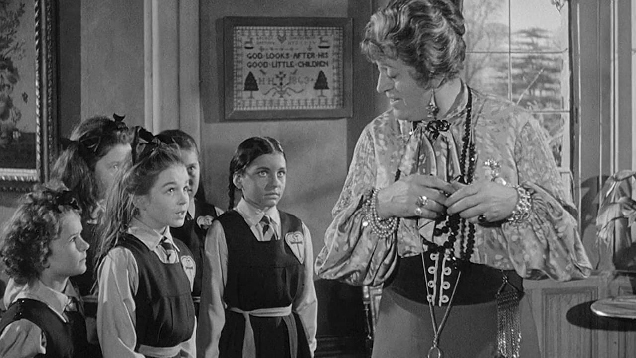 Les Belles de Saint-Trinian backdrop