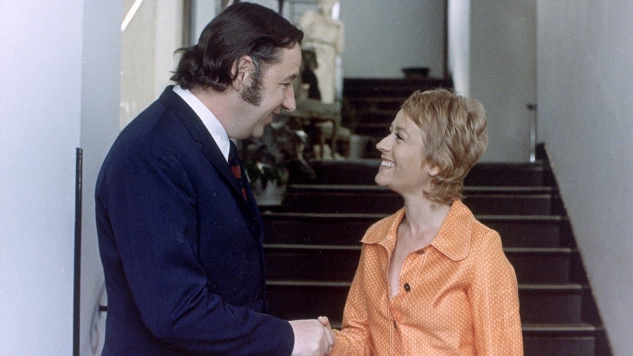 La Vieille Fille backdrop