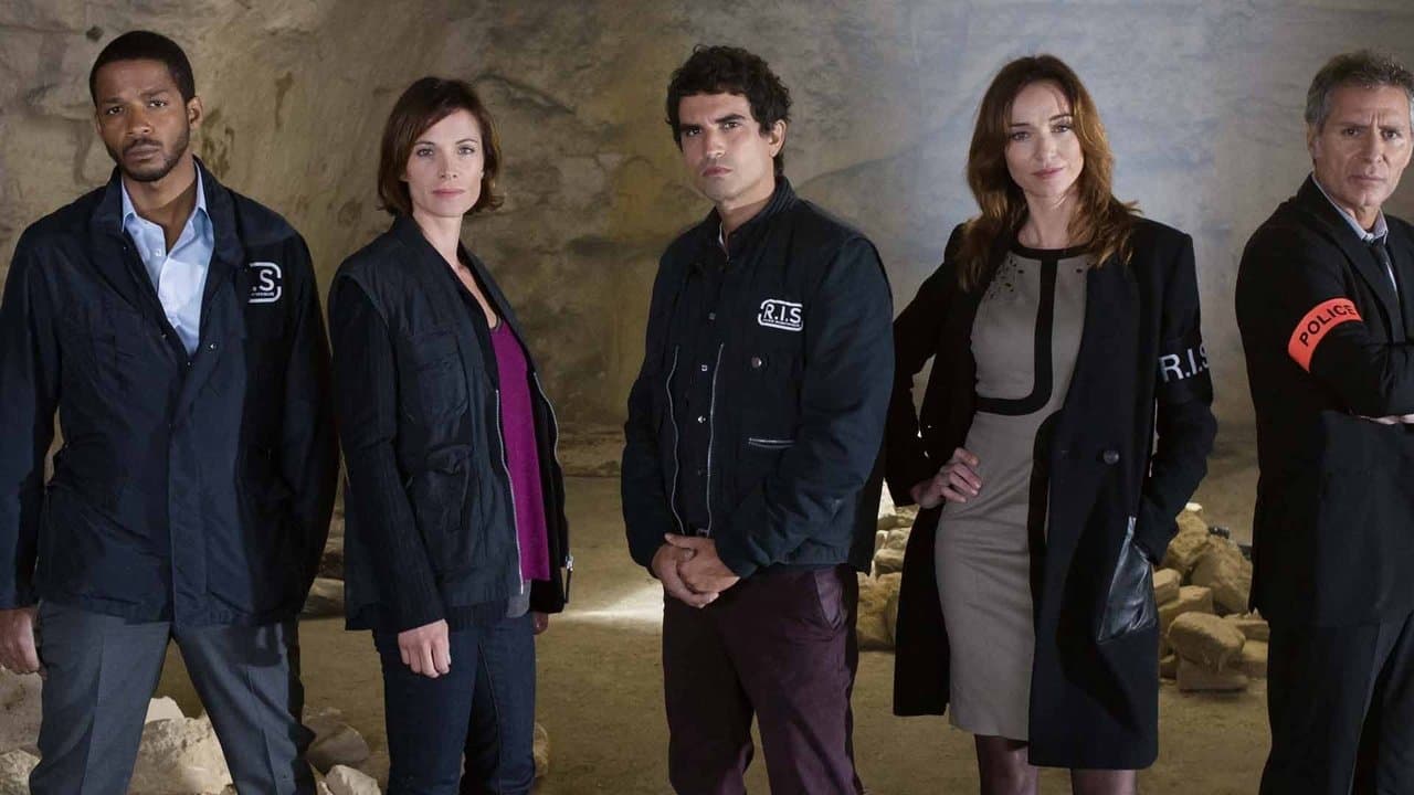 R.I.S, police scientifique backdrop