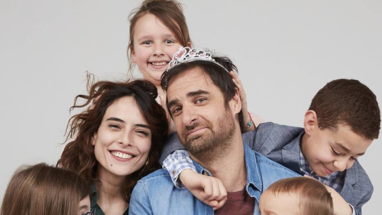 Le Grand Bazar backdrop