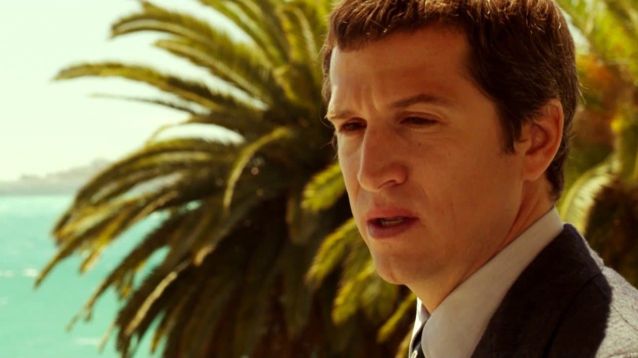 L'Homme qu'on aimait trop backdrop