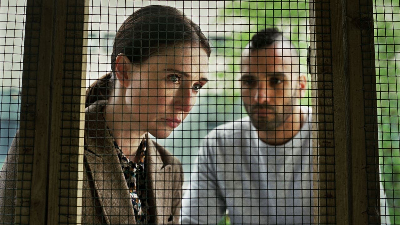 Instinct : Liaison interdite backdrop