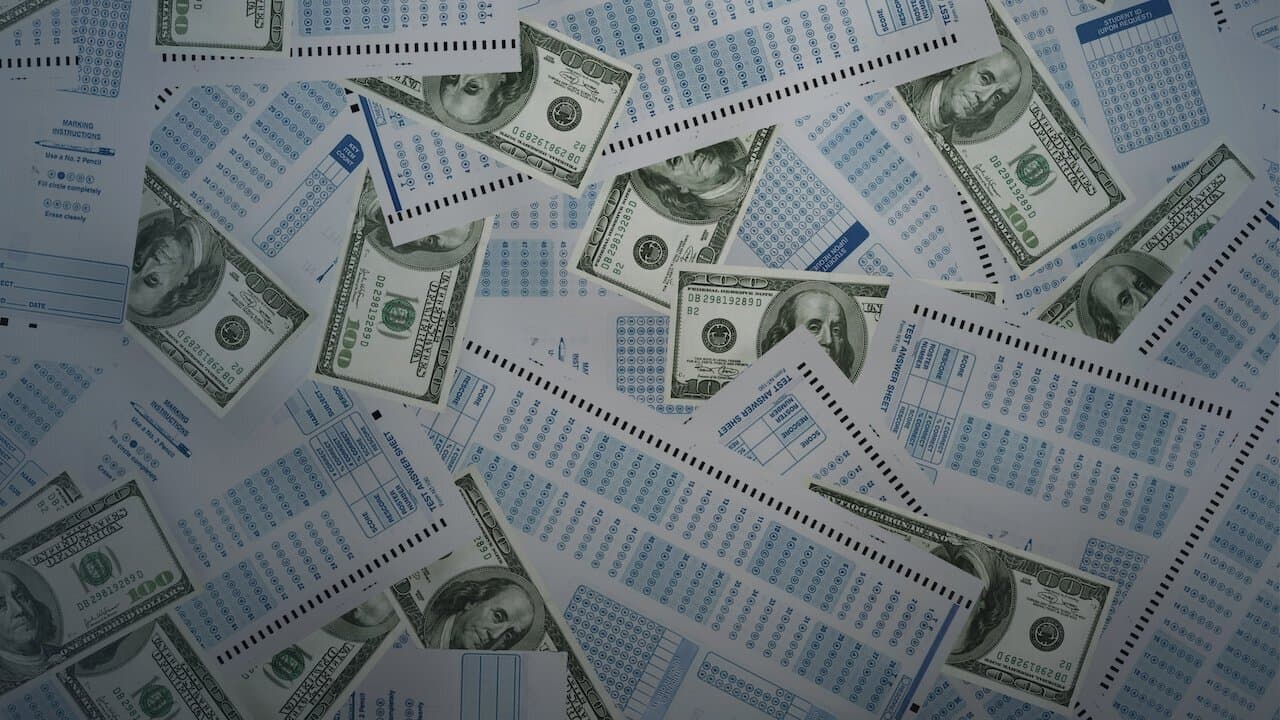 Varsity Blues : Le scandale des admissions universitaires backdrop