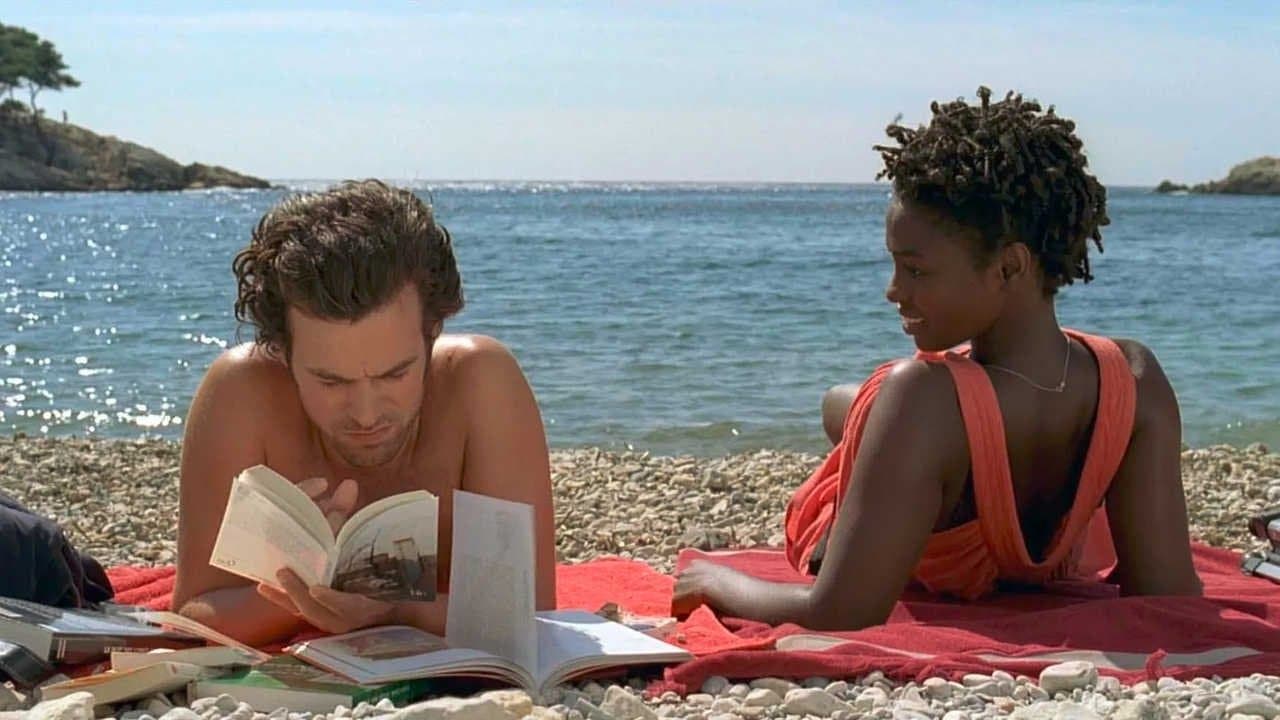 L'âge d'homme... maintenant ou jamais ! backdrop