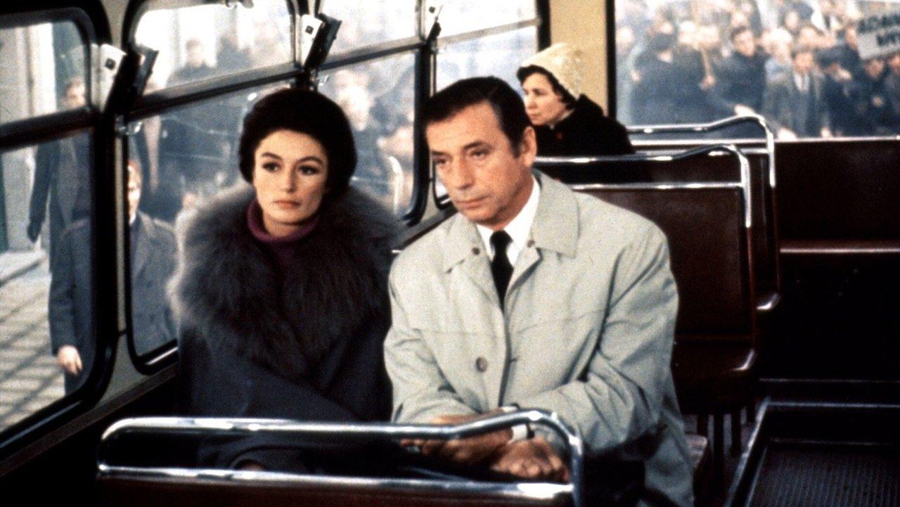 Un soir, un train backdrop