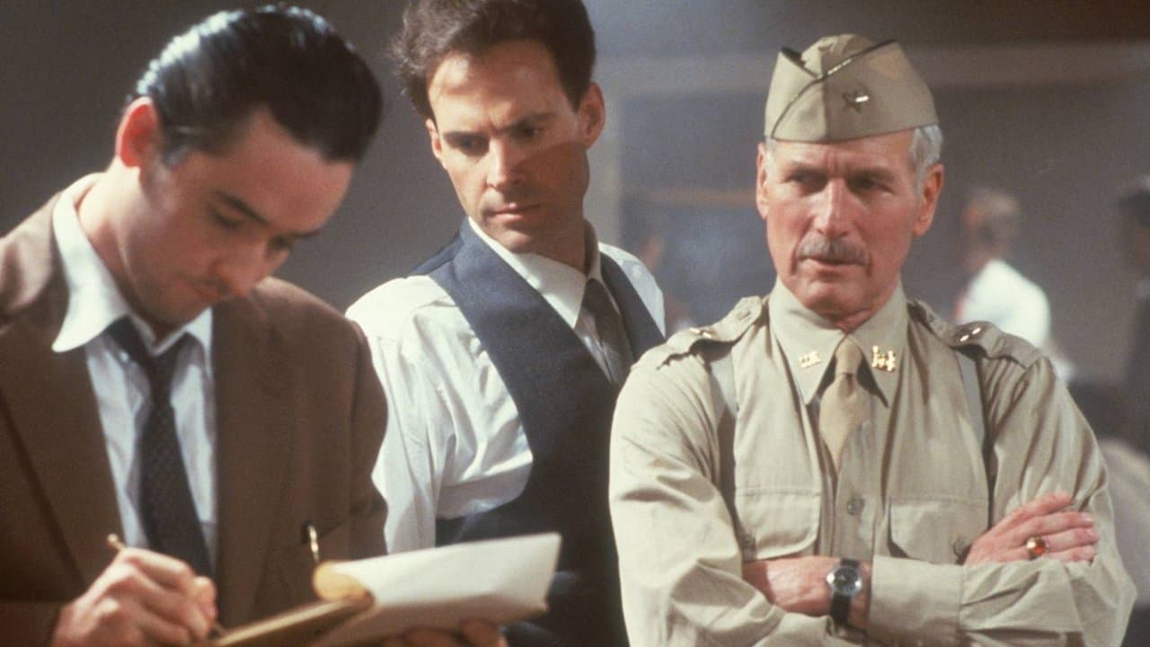 Les Maîtres de l'Ombre backdrop