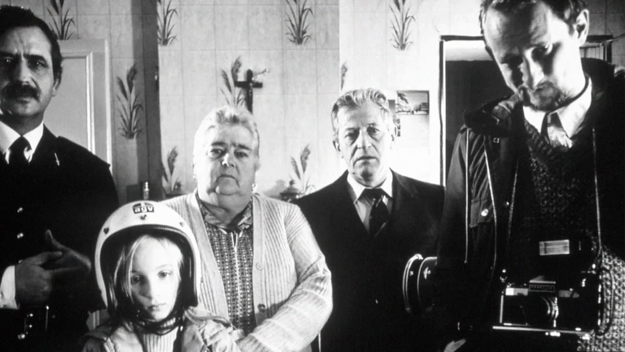 Les convoyeurs attendent backdrop