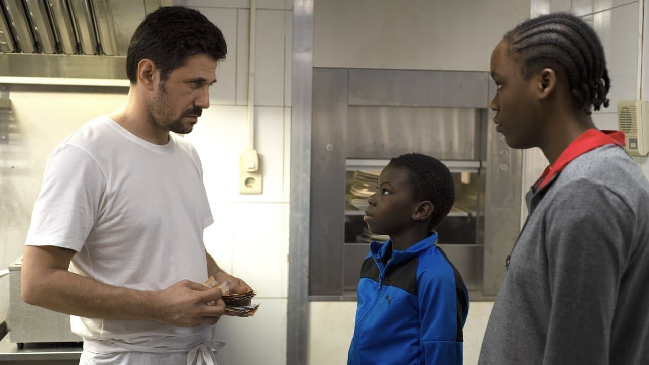 Tori et Lokita backdrop