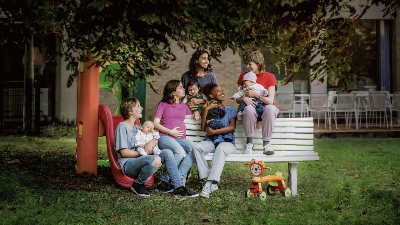 Jeunes mères backdrop