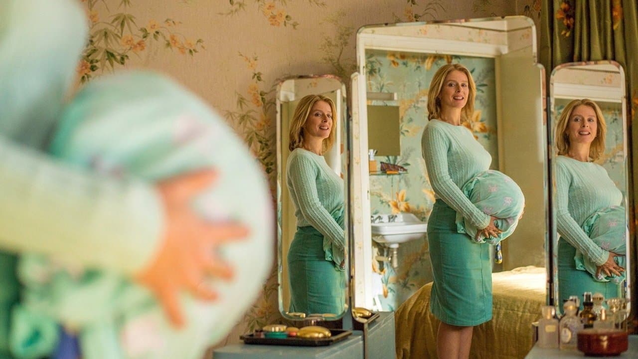 Le Petit Locataire backdrop