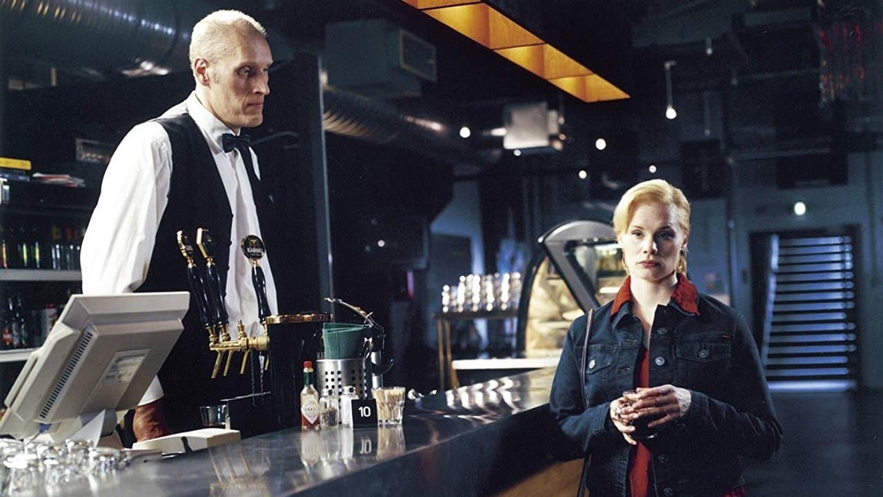 Les lumières du faubourg backdrop