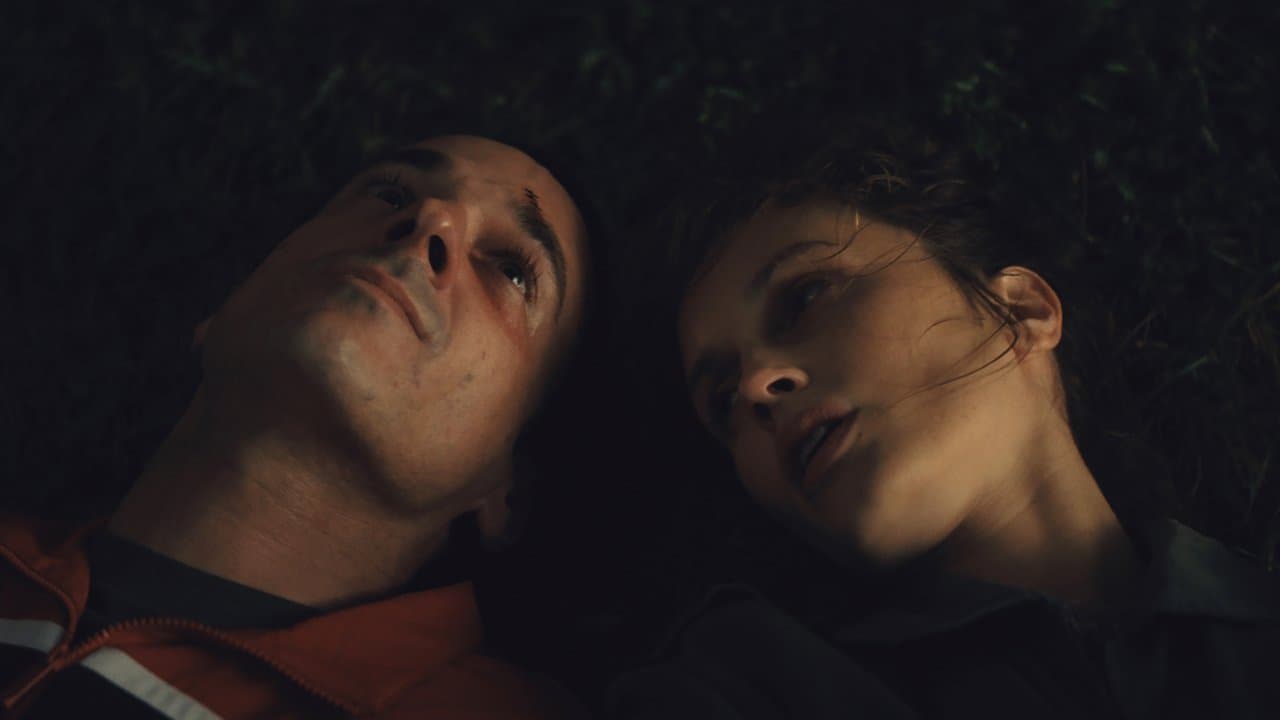 Le soleil de trop près backdrop