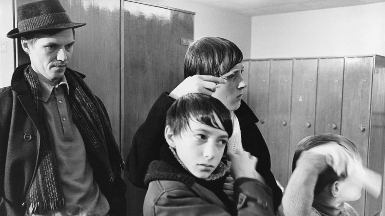 Am-stram-gram backdrop