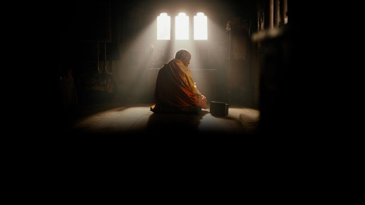 Le Moine et le fusil backdrop