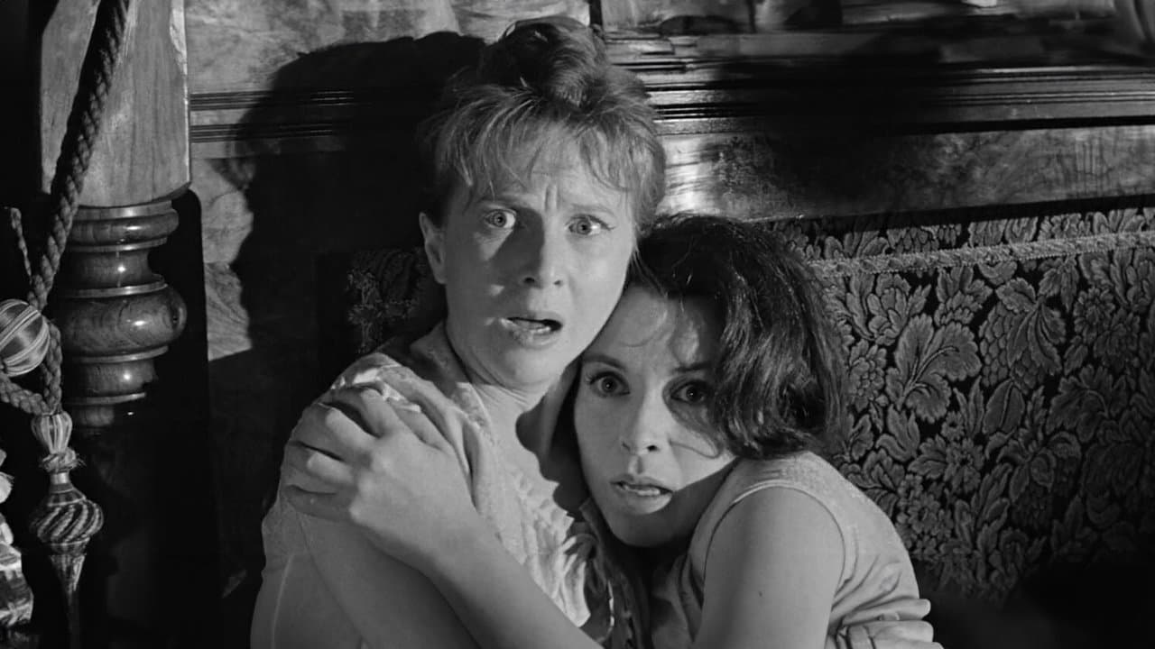 La Maison du diable backdrop