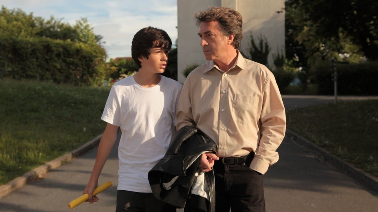 Mon père est femme de ménage backdrop