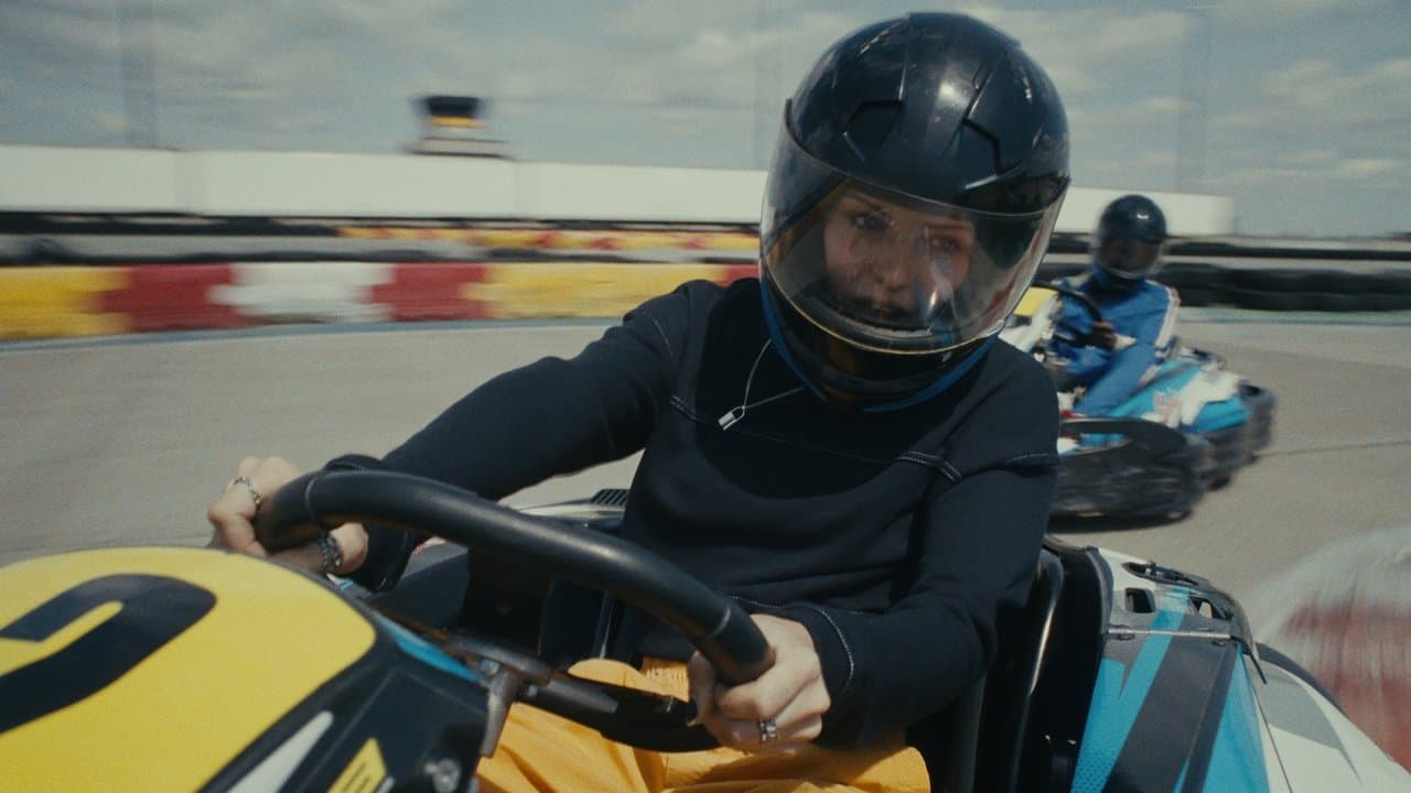 Noémie dit oui backdrop