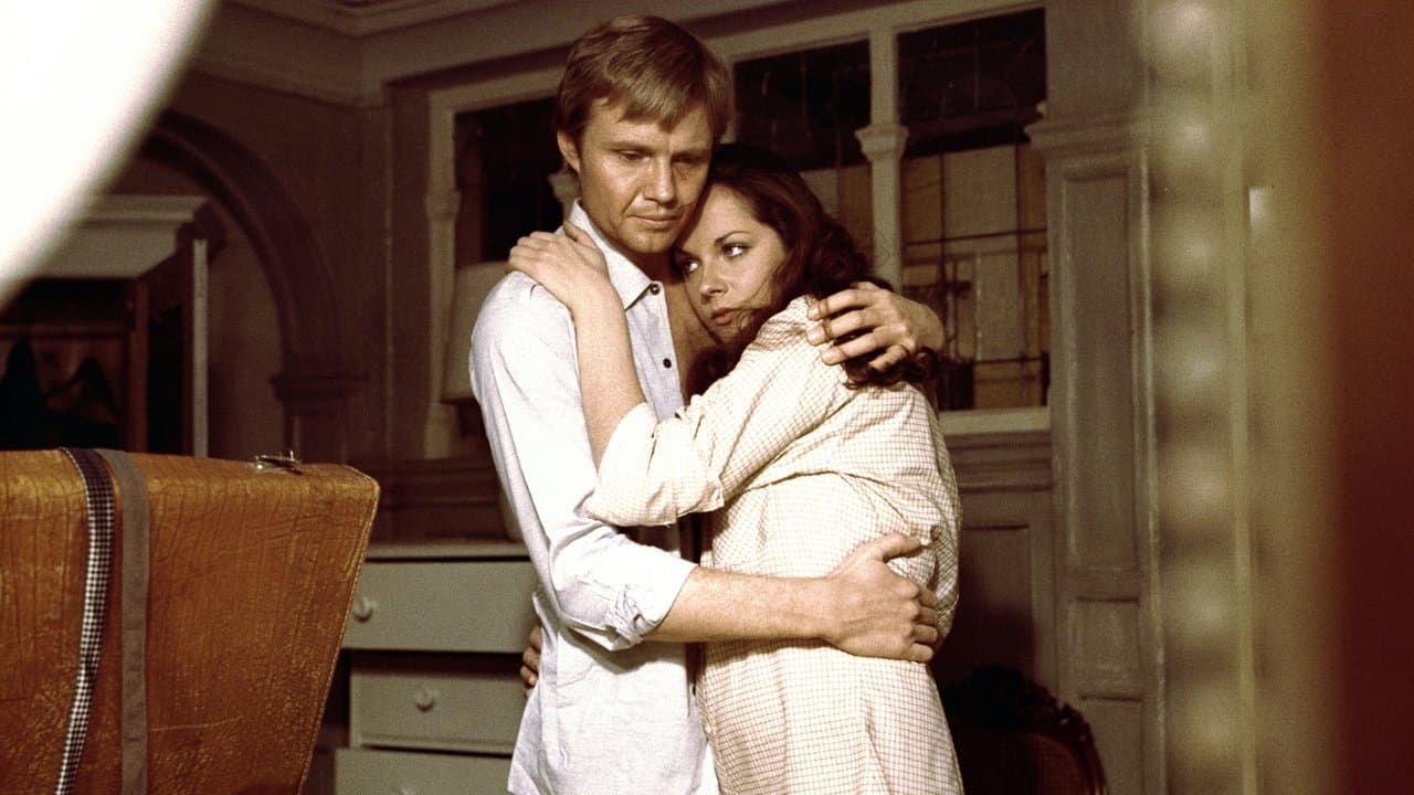 Le Dossier ODESSA backdrop