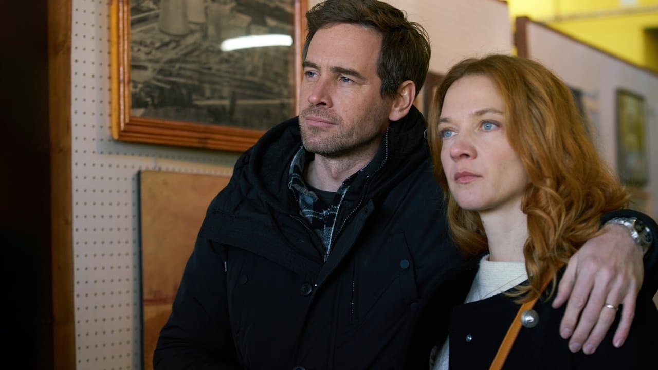 Les Crimes silencieux backdrop