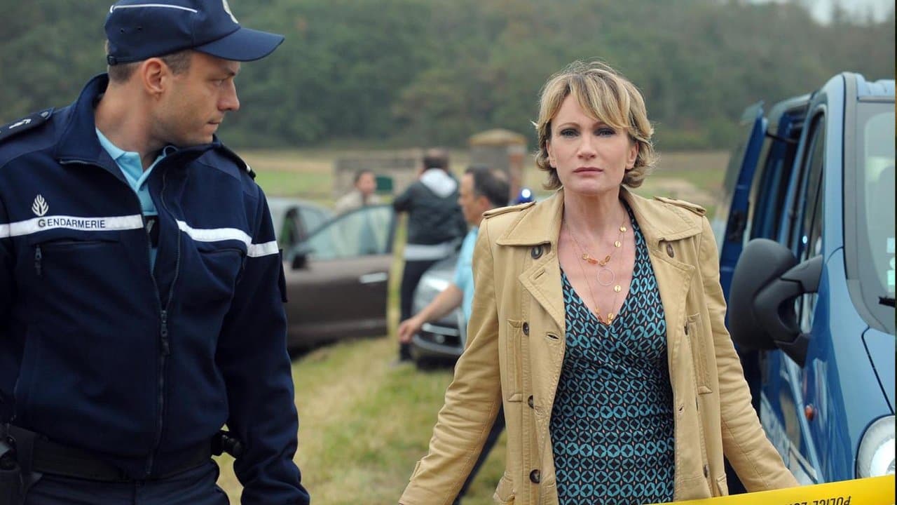 Assassinée backdrop