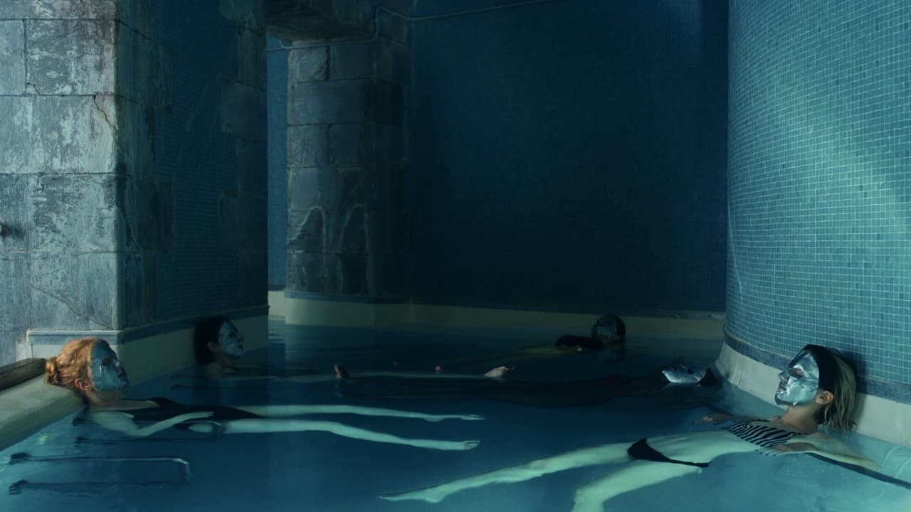 Des jeunes filles enterrent leur vie backdrop