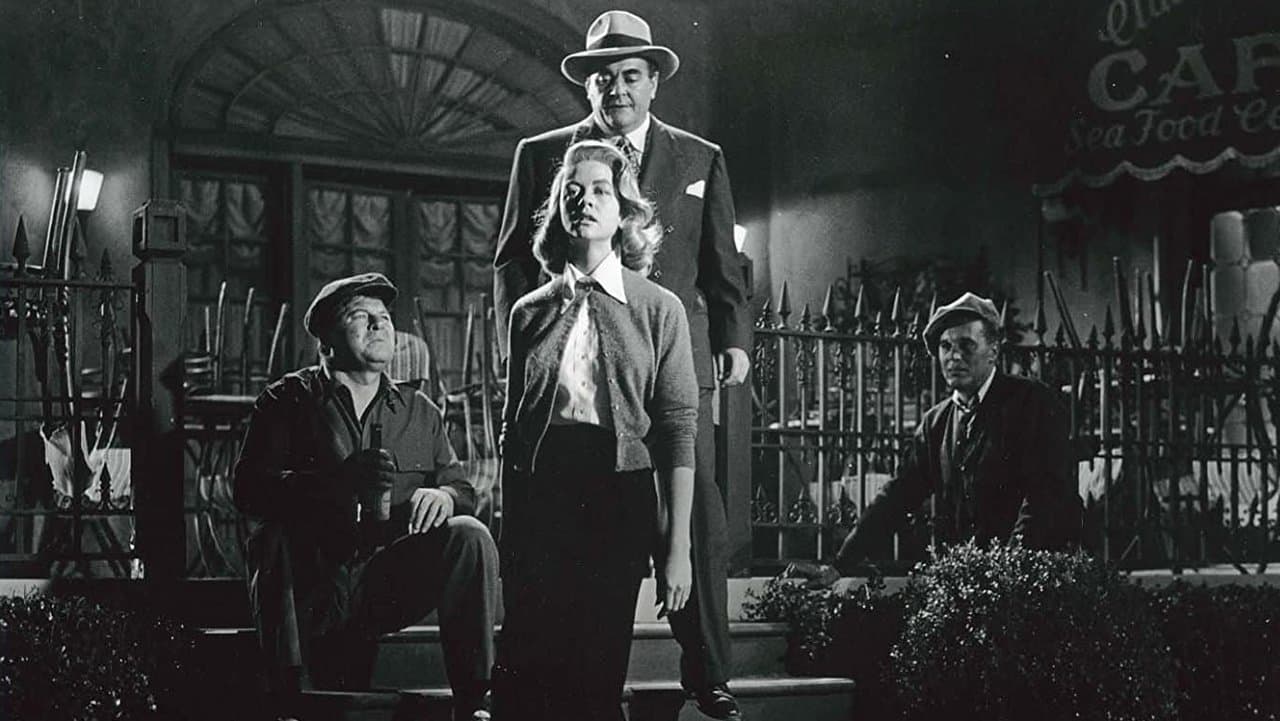 La Ronde de l'aube backdrop