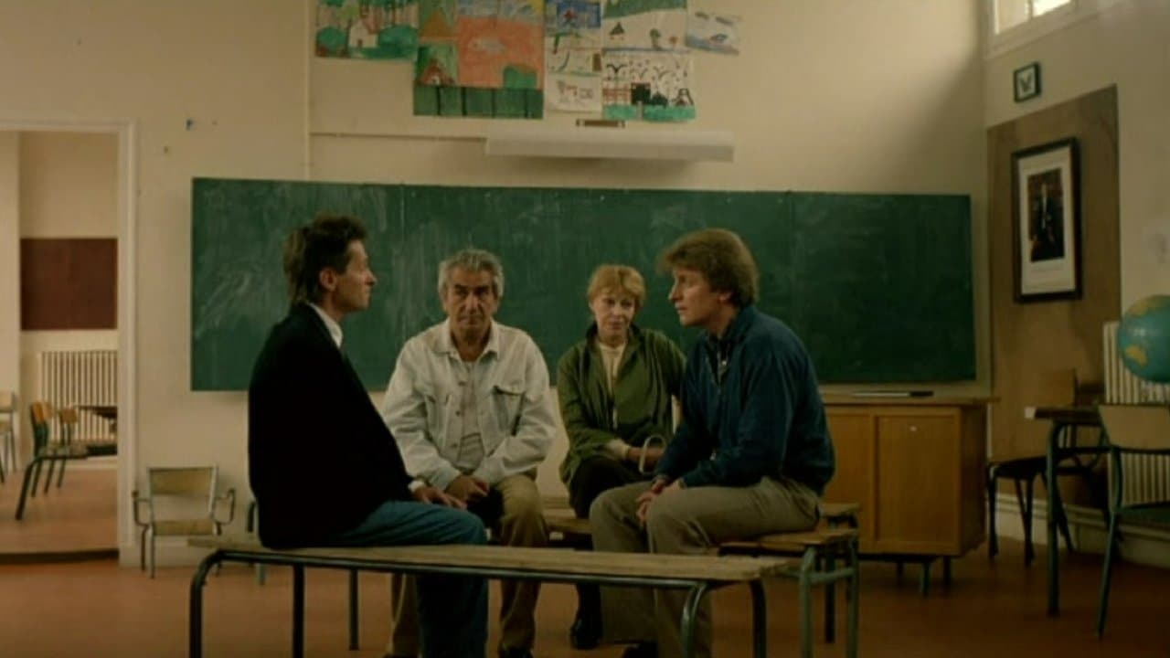 Les Enfants backdrop