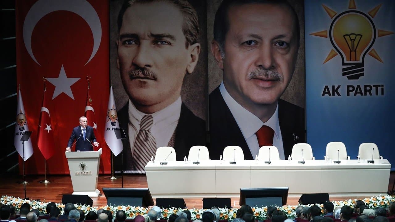 Turquie, nation impossible backdrop
