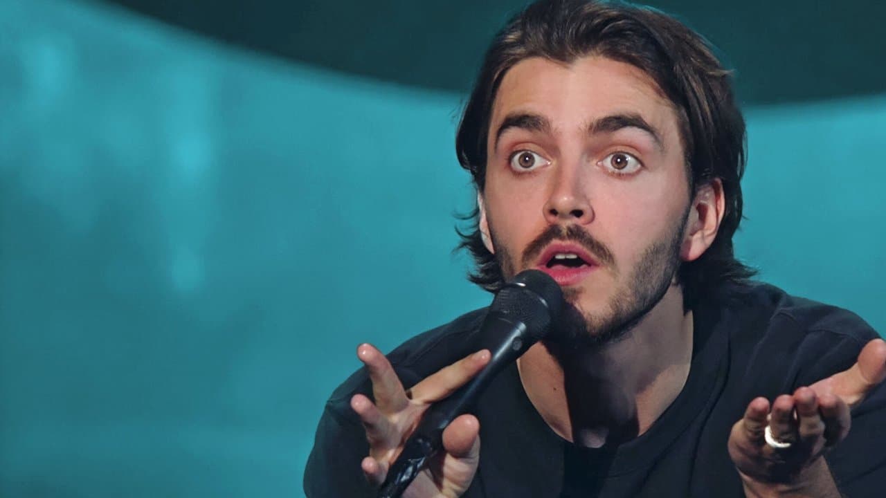 Panayotis Pascot : Presque backdrop