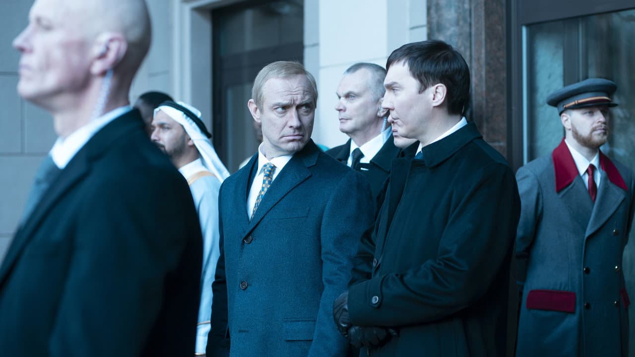 Le Mage du Kremlin backdrop