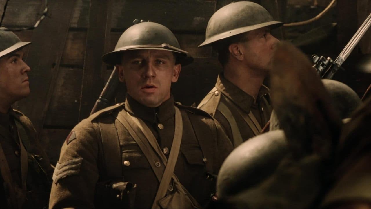 La Tranchée backdrop