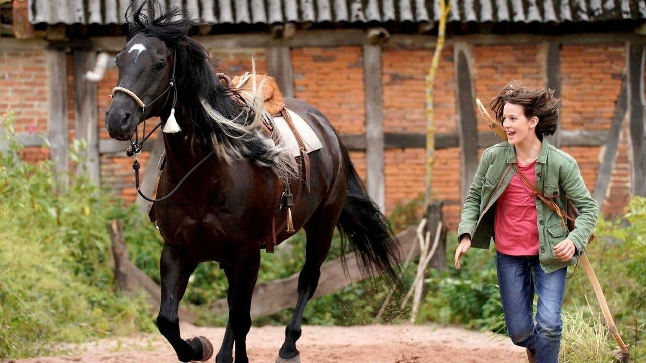 Whisper 5 : Le Grand Ouragan backdrop