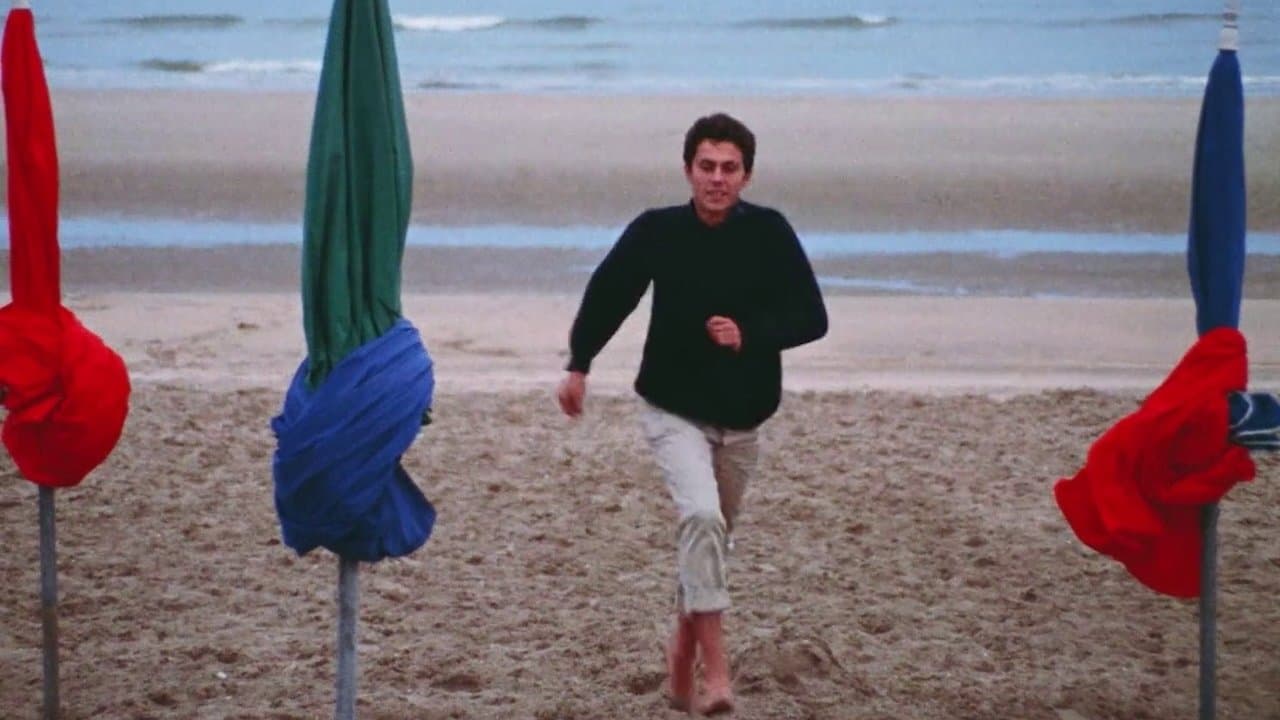 L'Amour à la mer backdrop