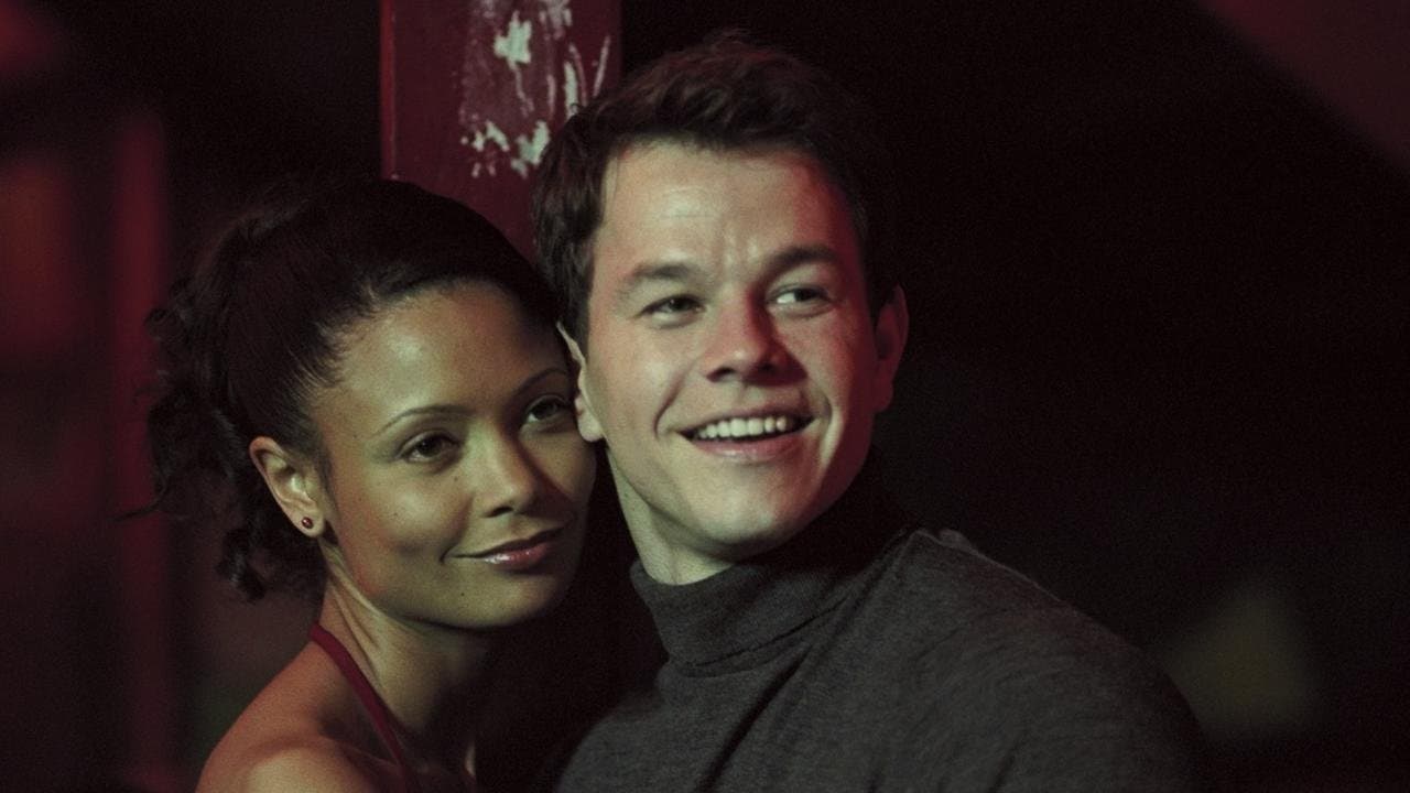 La Vérité sur Charlie backdrop