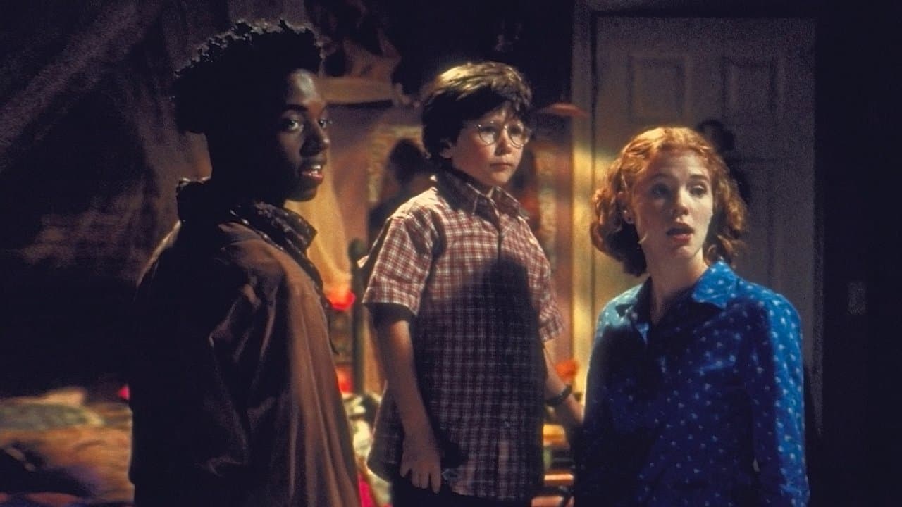 Ne regarde pas sous ton lit backdrop