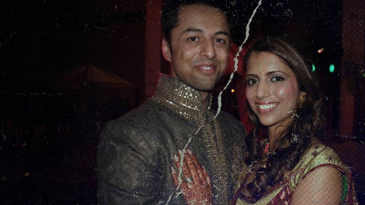 Anni : Meurtre en lune de miel backdrop