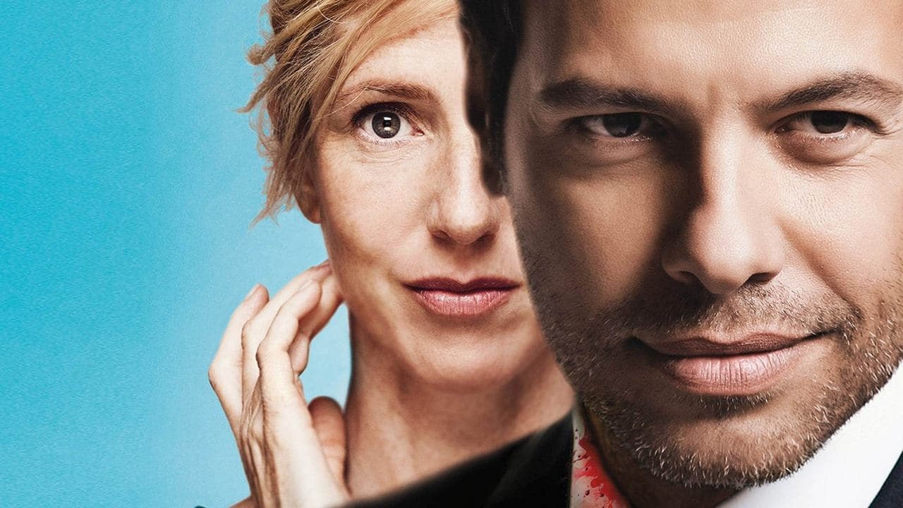 Elle l'adore backdrop