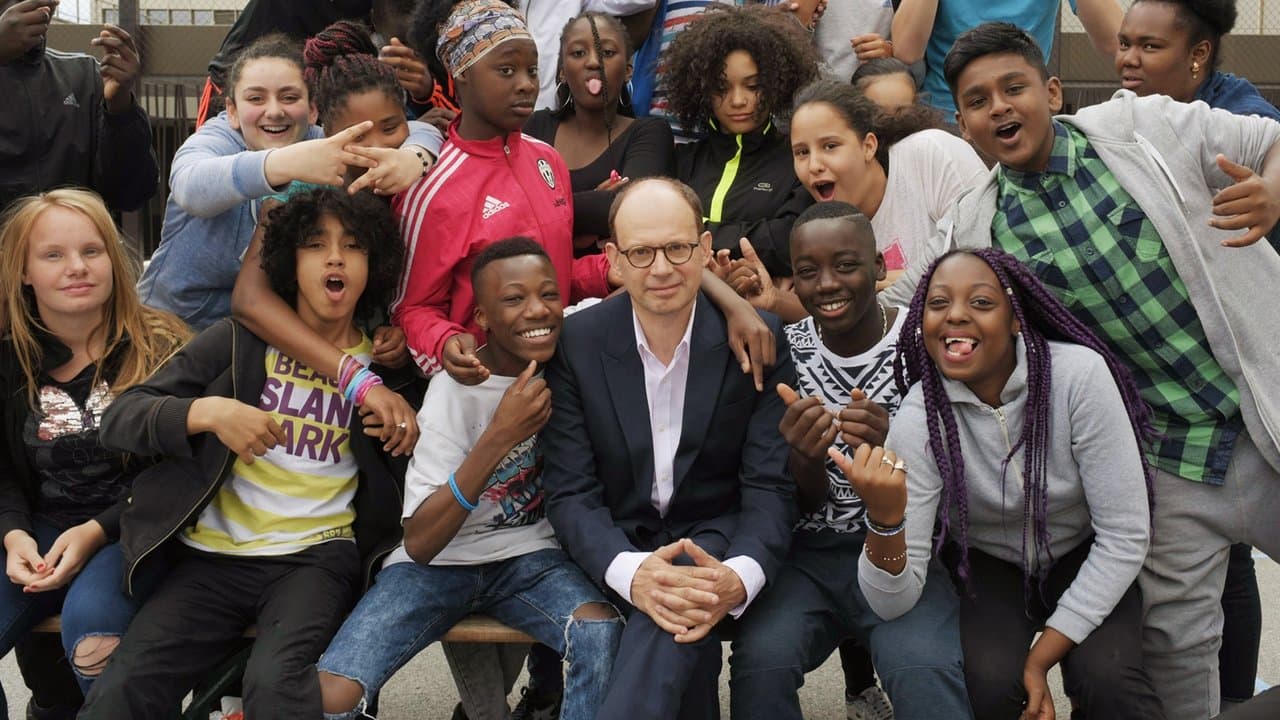 Les Grands Esprits backdrop