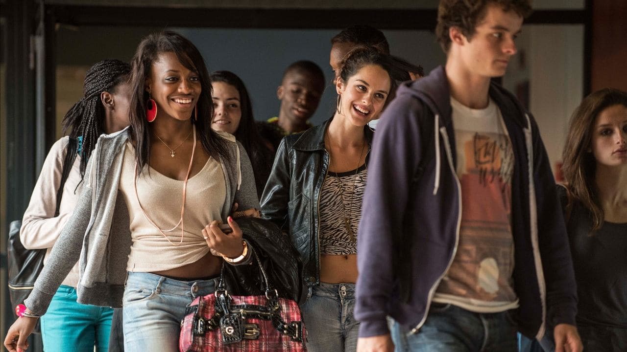 Les Héritiers backdrop