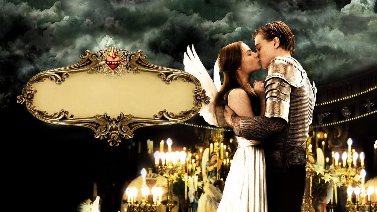 Roméo + Juliette backdrop