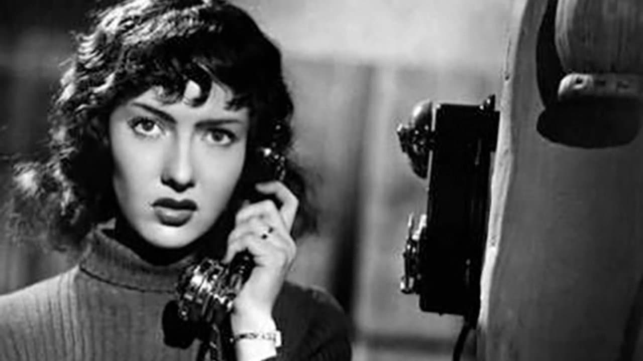 Le Dernier Tournant backdrop