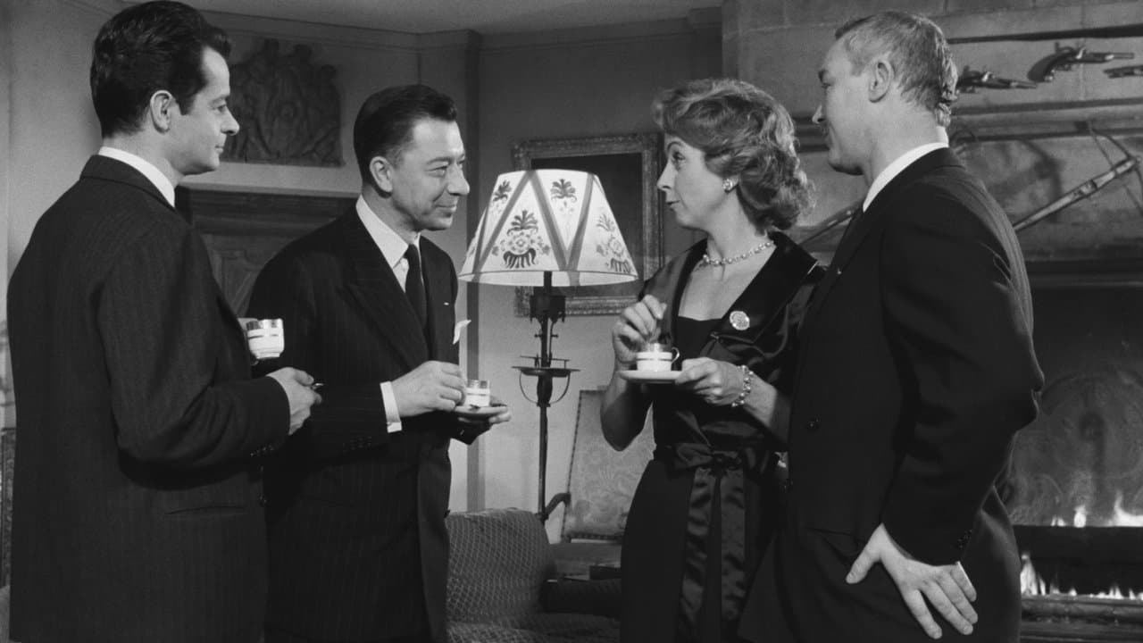 Marie-Octobre backdrop